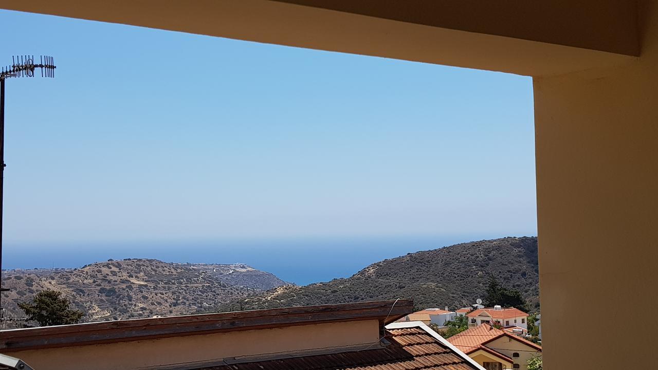 Lazaros Pissouri Apartments エクステリア 写真